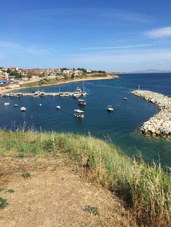 Katsos *