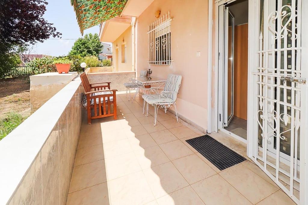 Apartament Katsos *